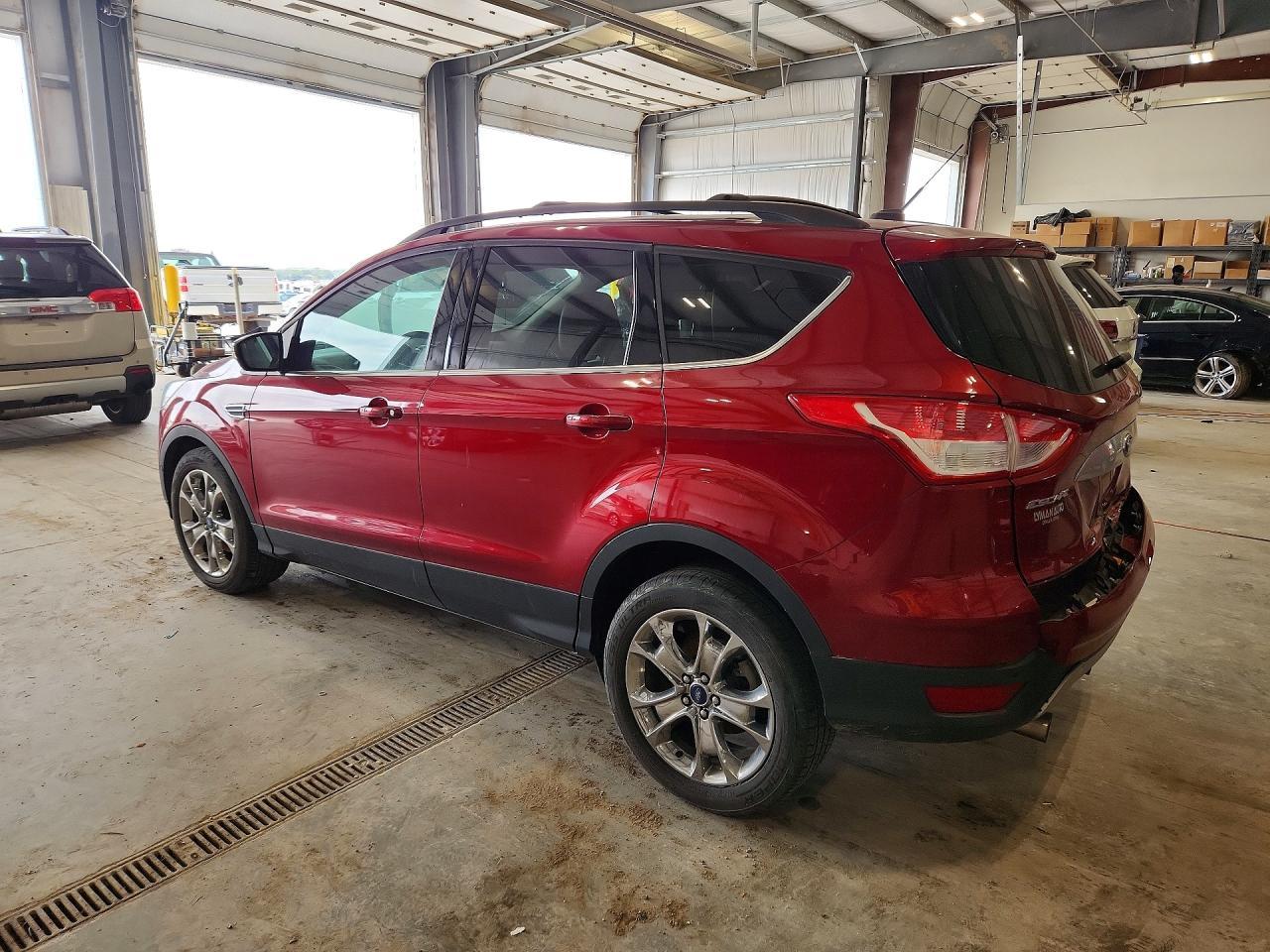 2013 Ford Escape Sel - Фото 2