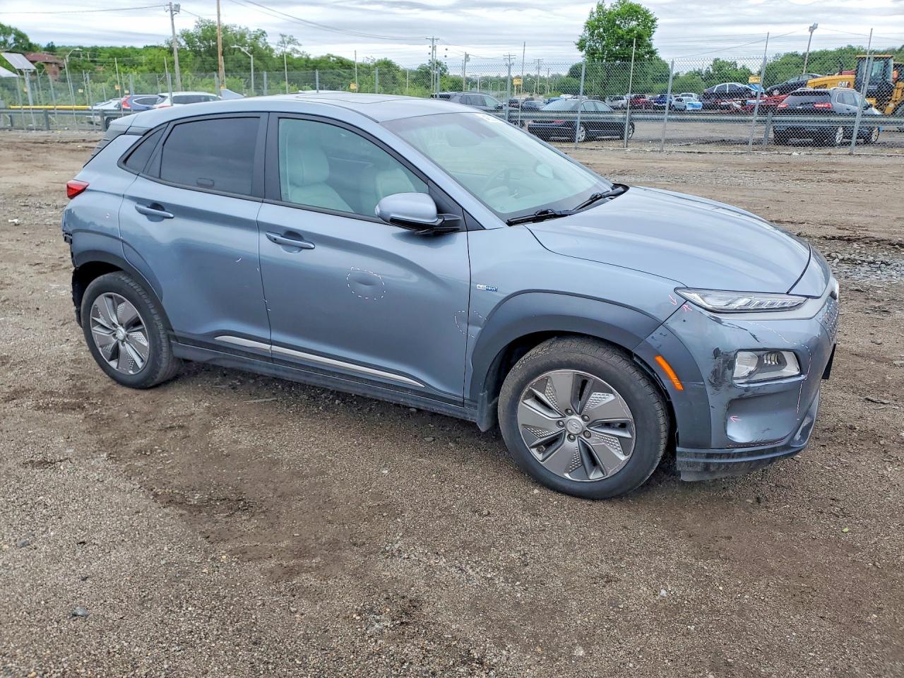 2020 Hyundai Kona Limited - Фото 4
