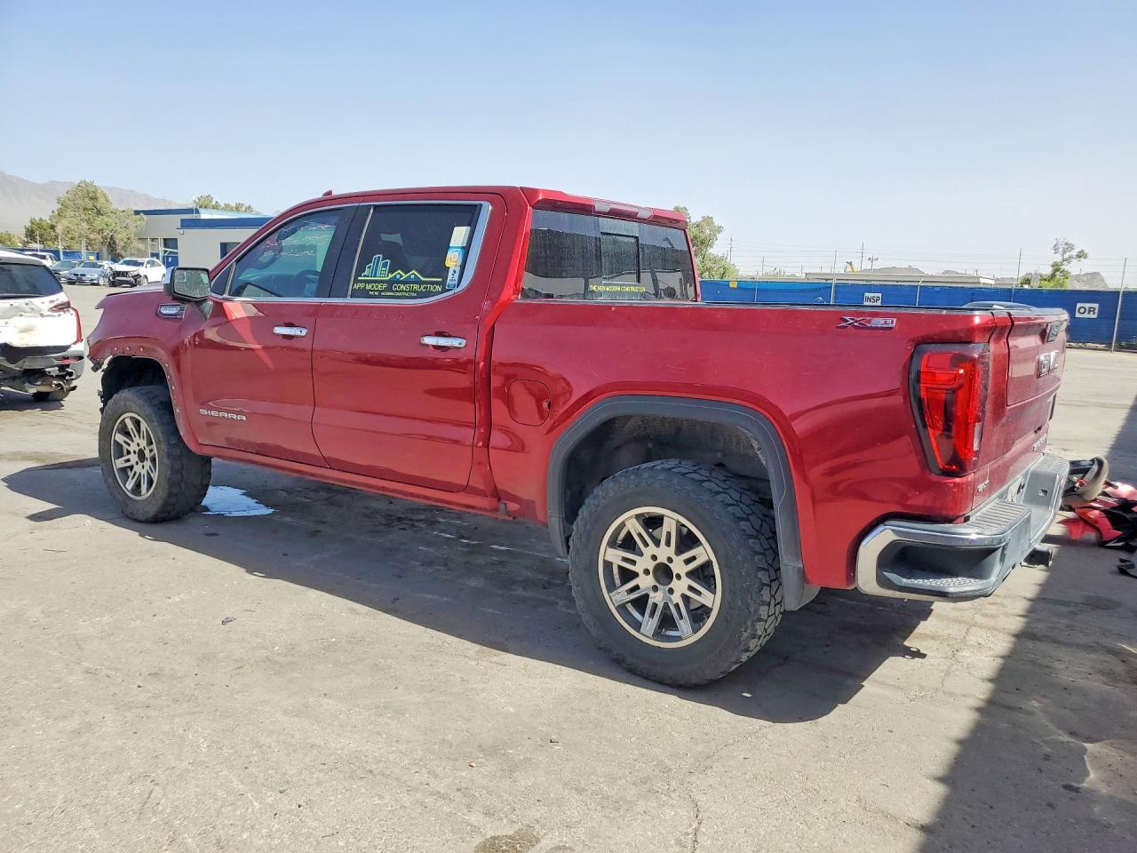 2021 GMC Sierra K1500 Slt - Image 2