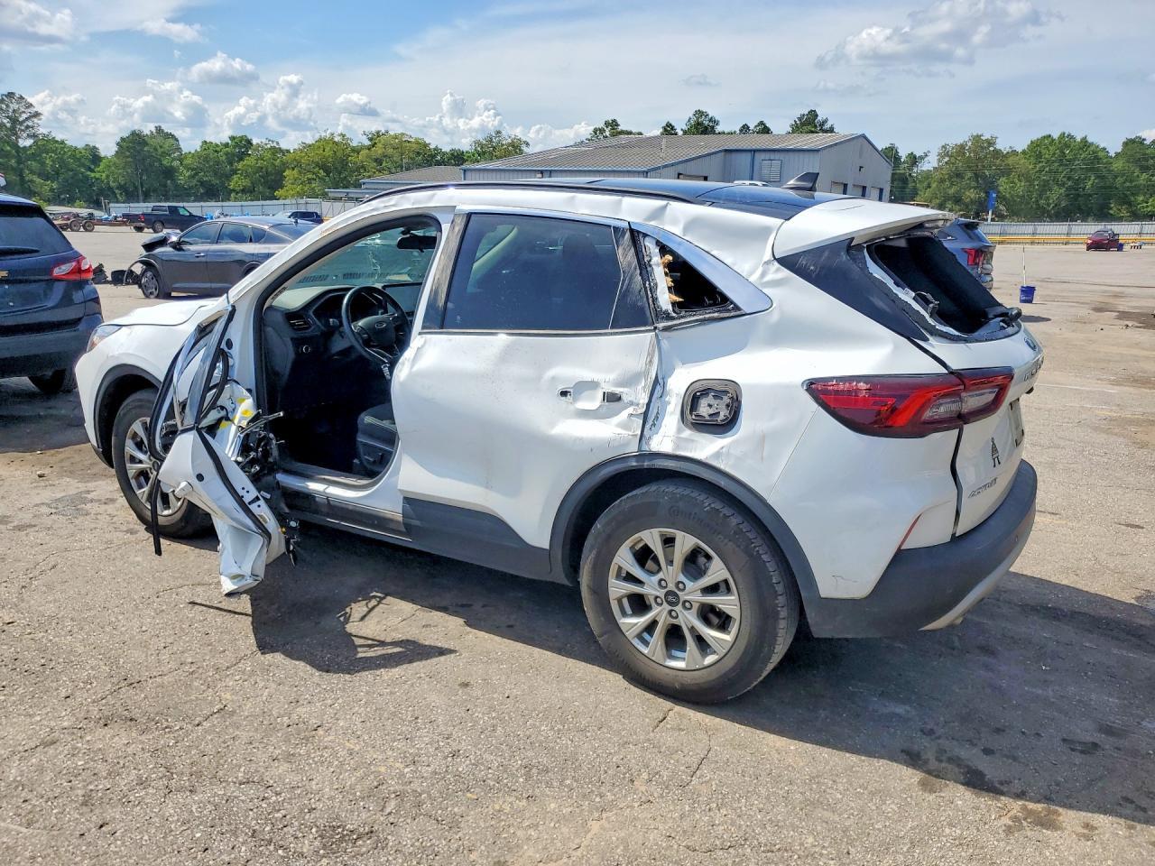 2023 Ford Escape Active - Фото 2
