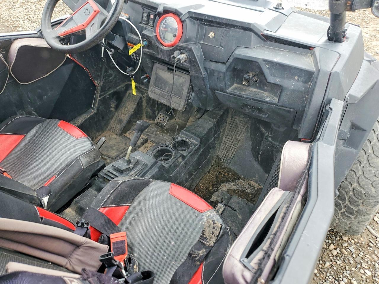 2015 Polaris Rzr Utility Vehicle - Фото 5