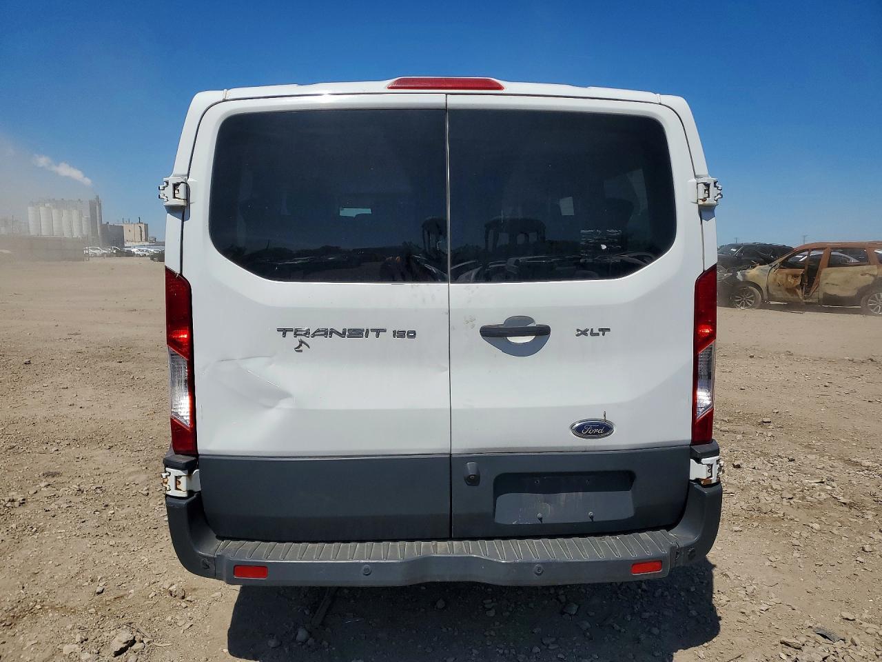 2015 Ford Transit T-150 - Image 6