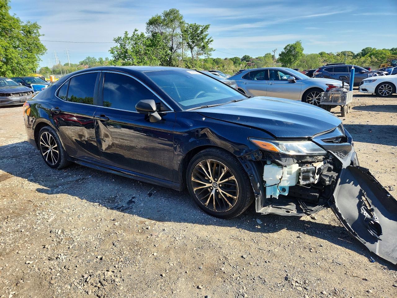 2018 Toyota Camry Se - Фото 4