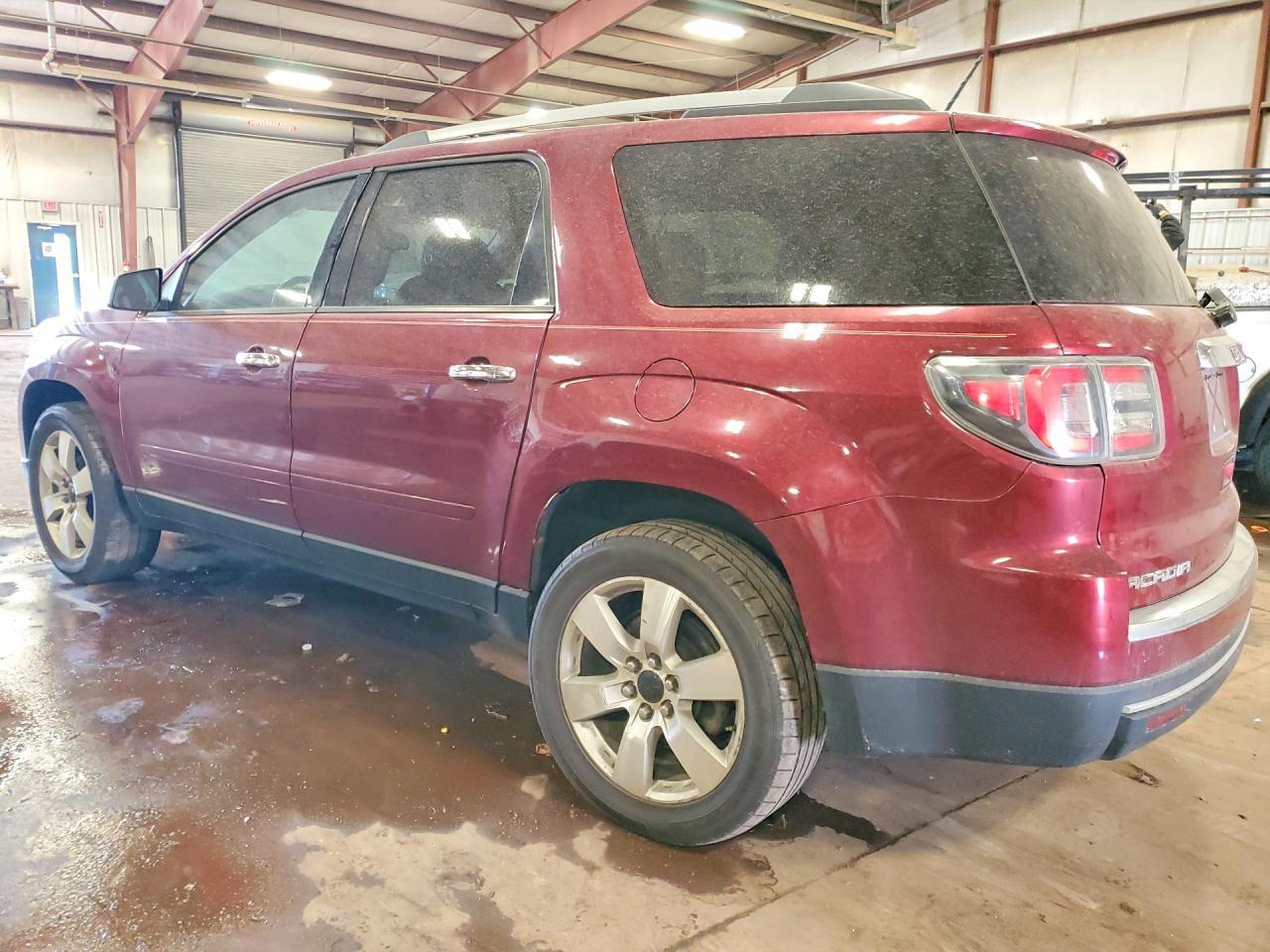 2015 GMC Acadia Sle - Image 2