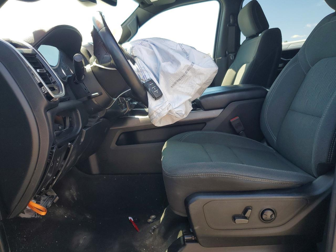 2022 Ram 1500 - Image 7