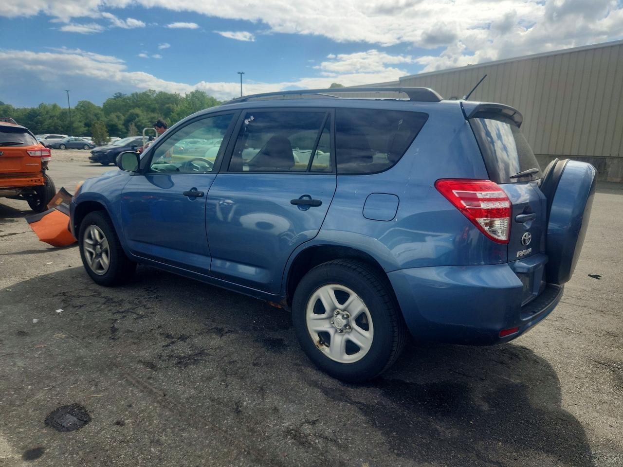2012 Toyota Rav4 Base - Фото 2