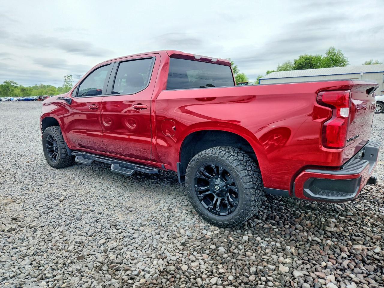 2021 Chevrolet Silverado K1500 Rst - Фото 2