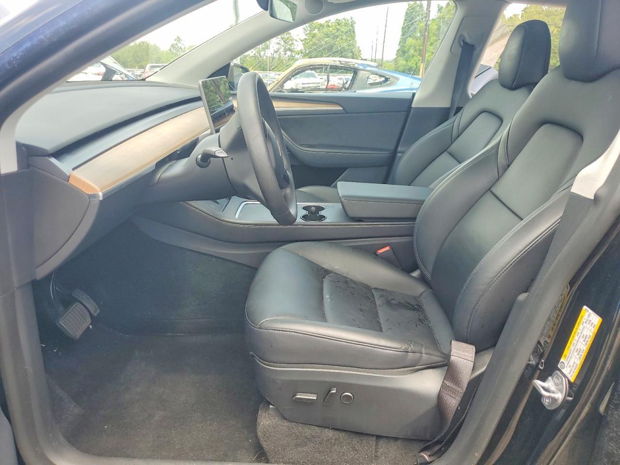 2023 Tesla Model Y - Фото 7