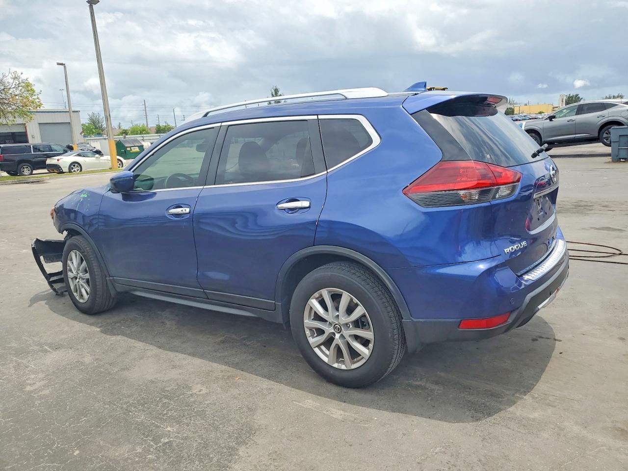2020 Nissan Rogue Sv - Фото 2