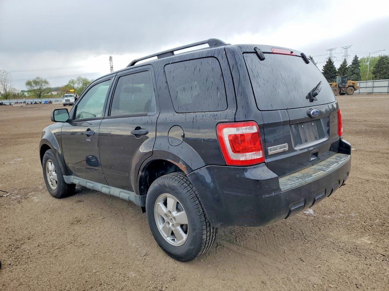 2010 Ford Escape Xlt - Фото 2