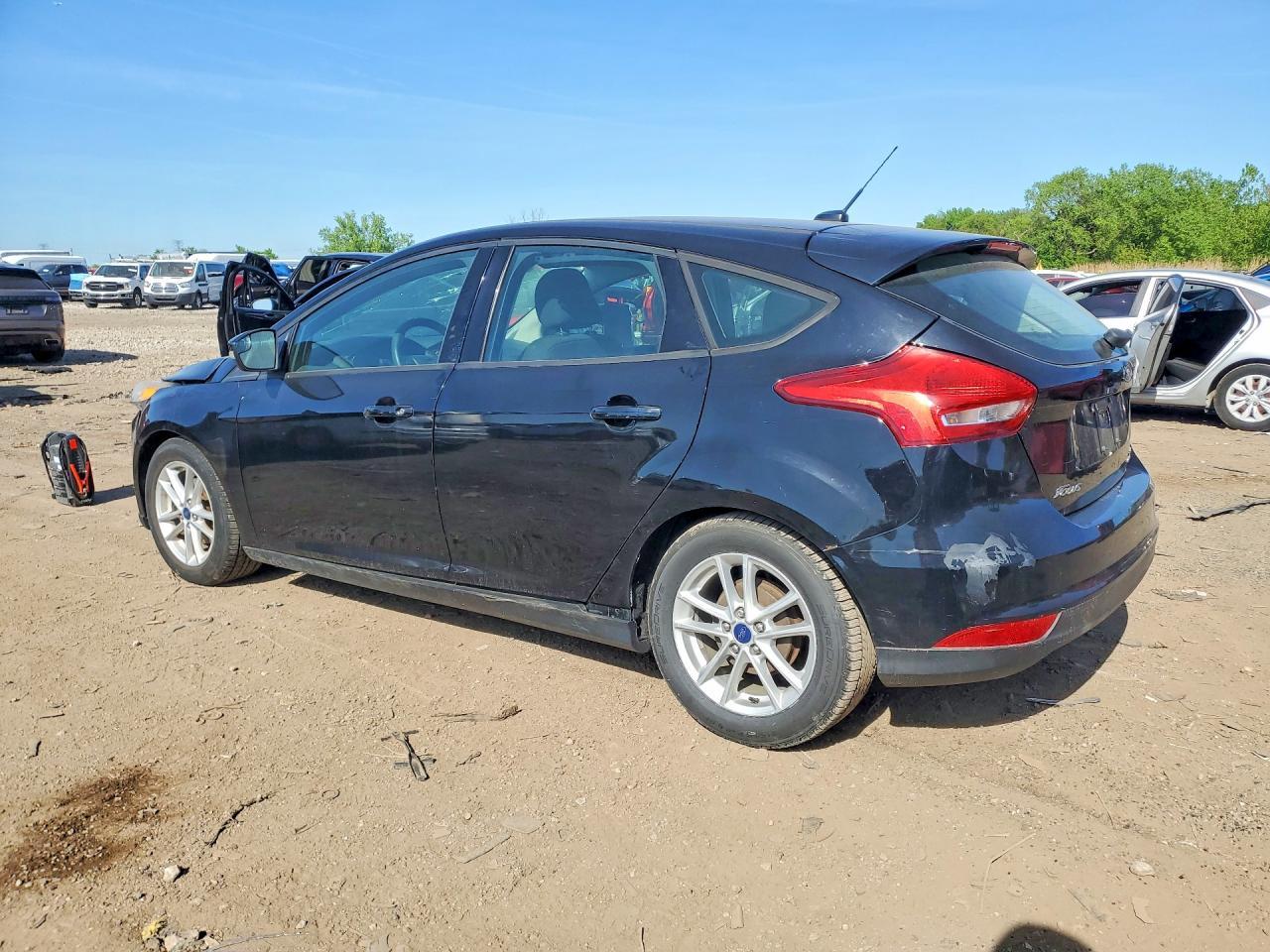 2016 Ford Focus Se - Фото 2