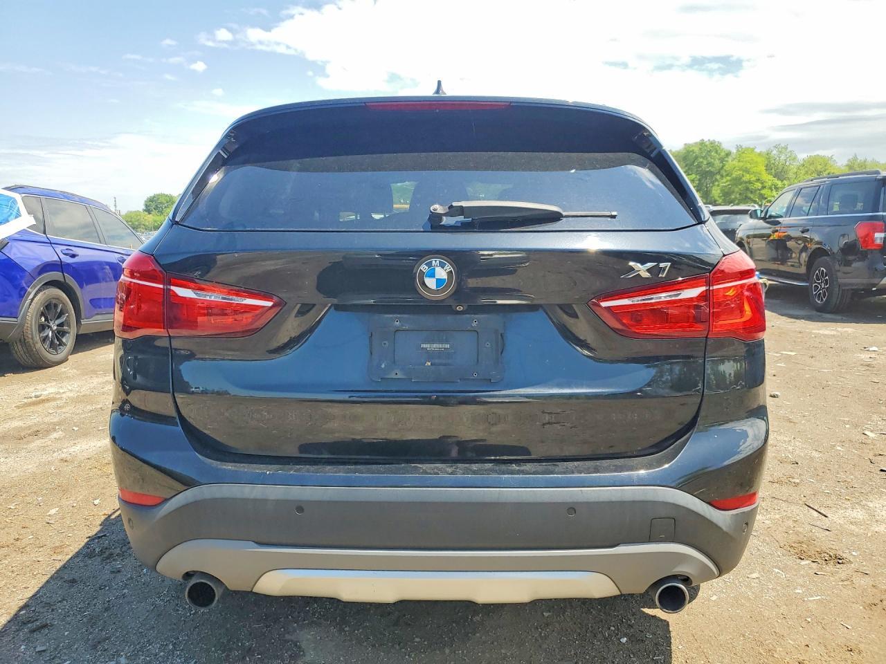 2017 BMW X1 xDrive28I - Фото 6