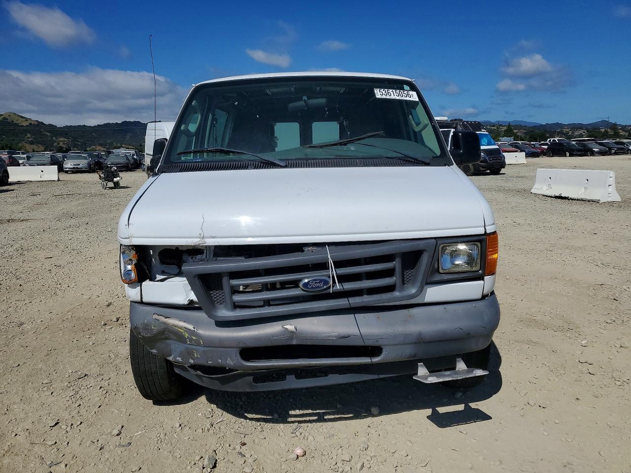 2007 Ford Econoline E150 Van - Фото 5