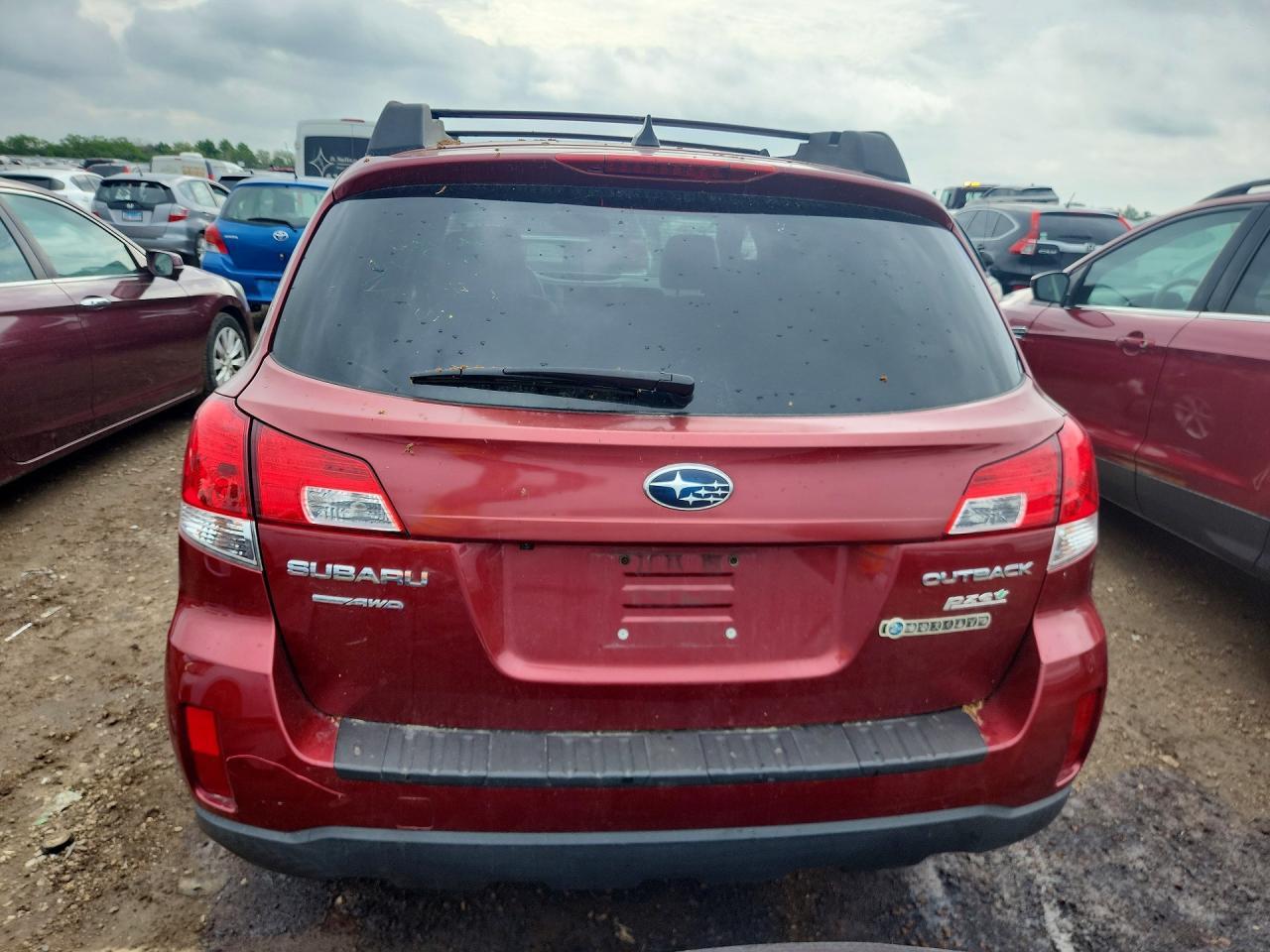 2014 Subaru Outback 2.5I Limited - Image 6