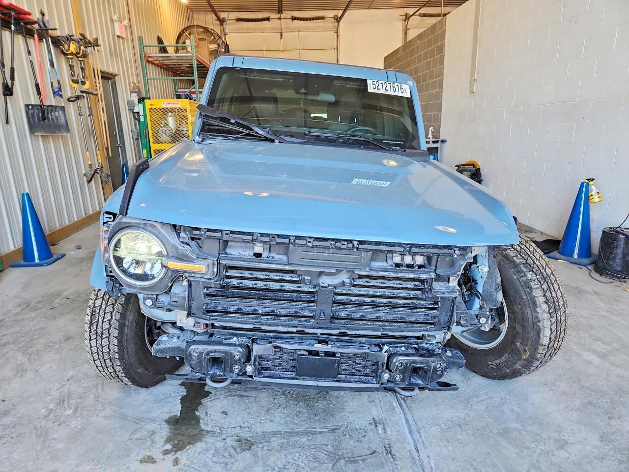 2023 Ford Bronco Base - Image 5