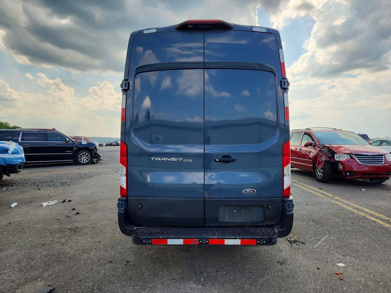 2019 Ford Transit T-250 - Image 6