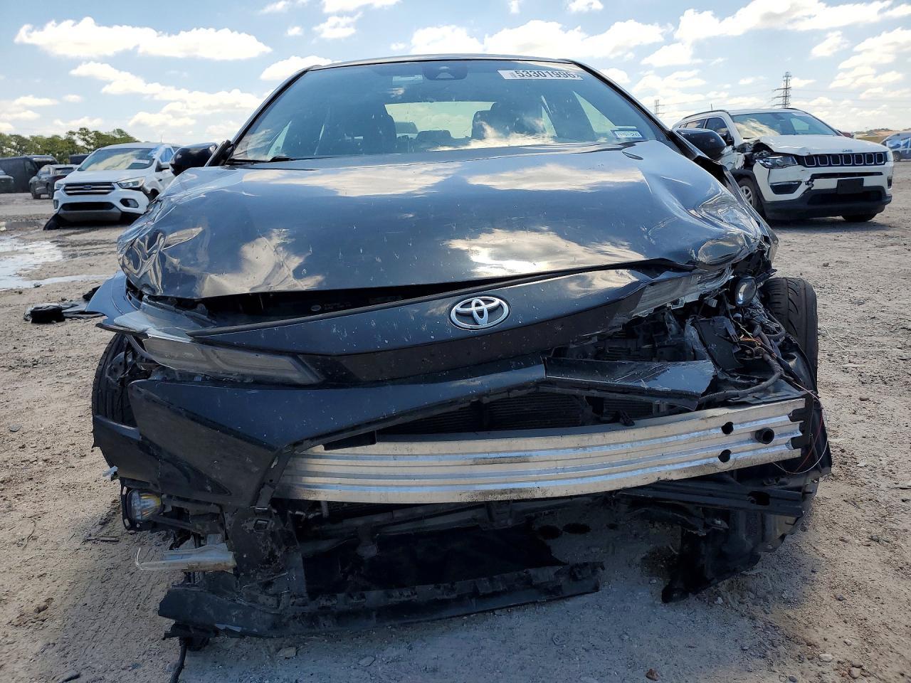 2021 Toyota Corolla Se - Image 5