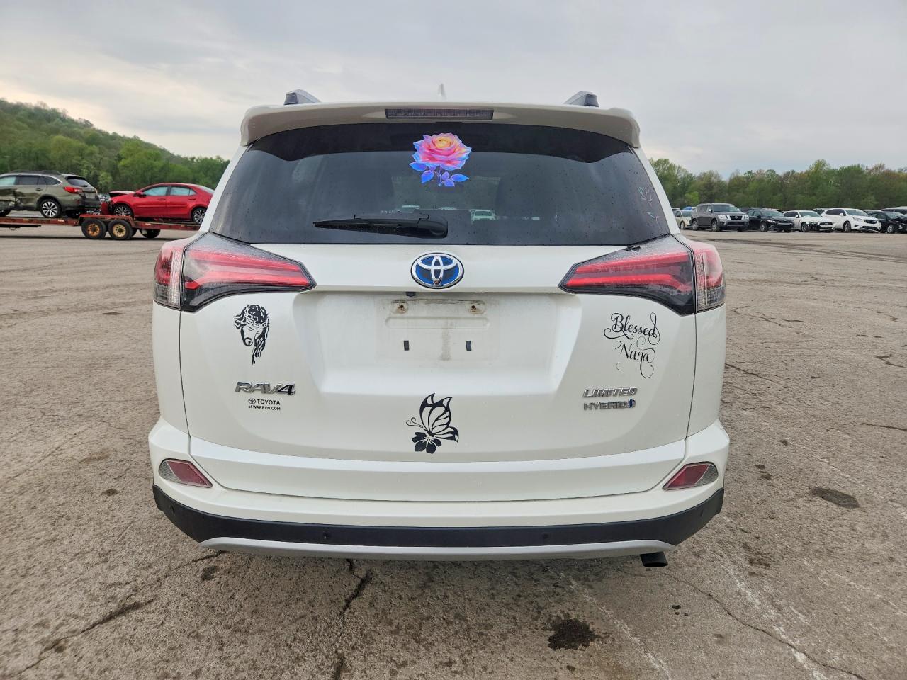 2016 Toyota Rav4 Hv Limited - Image 6