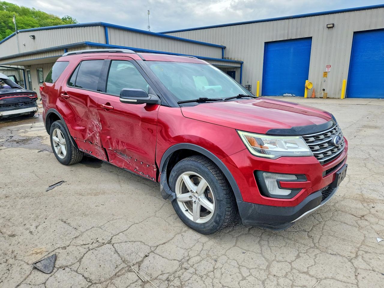 2017 Ford Explorer Xlt - Image 4