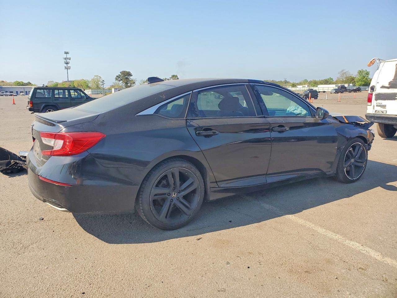 2018 Honda Accord Sport - Фото 3