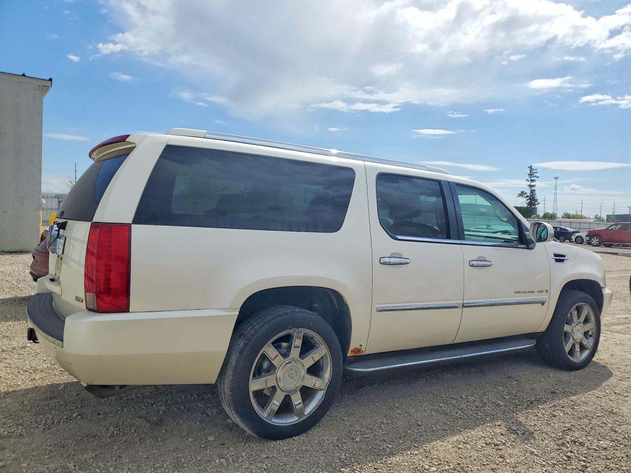 2007 Cadillac Escalade V - Фото 3