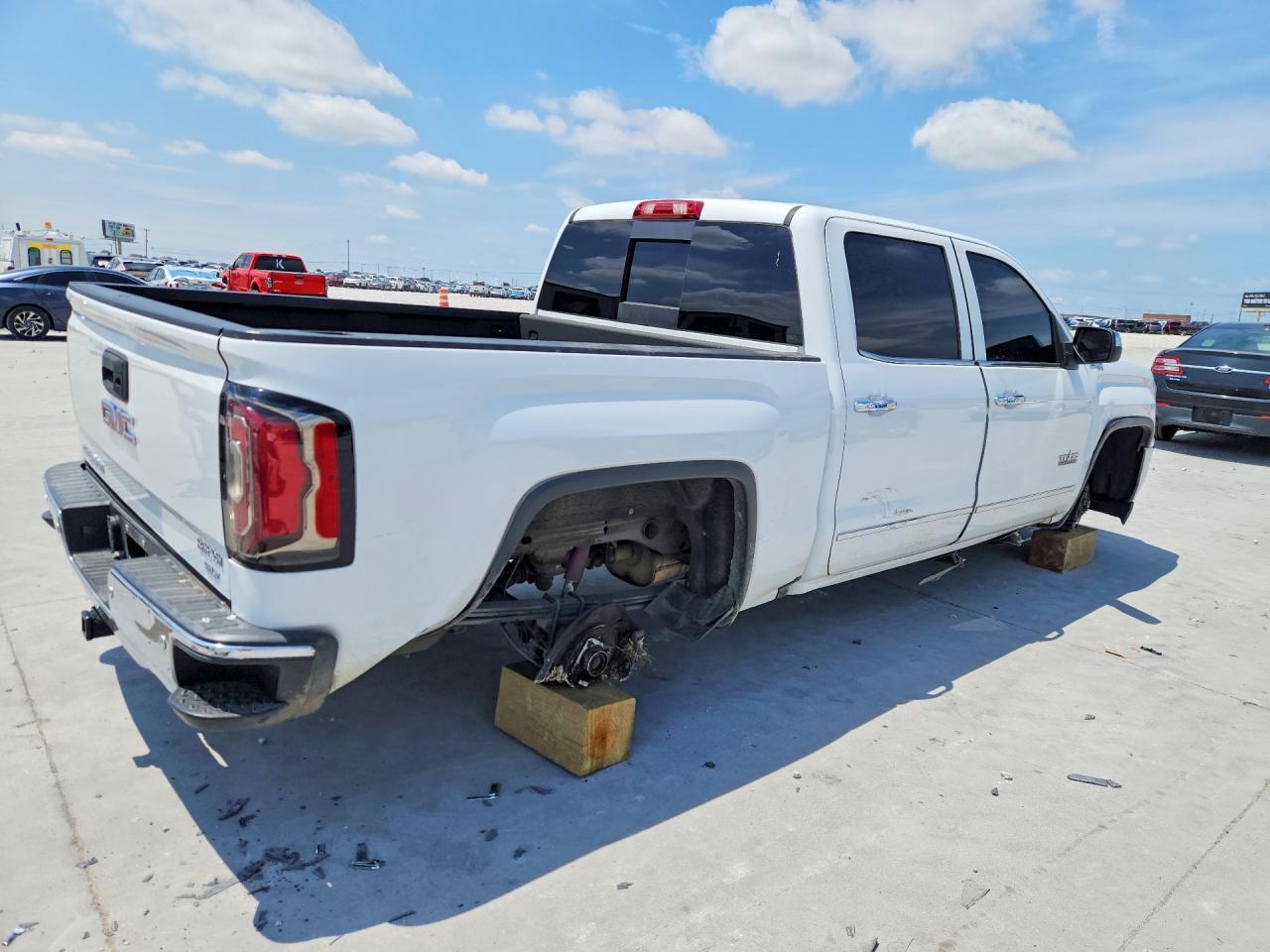 2018 GMC Sierra K1500 Slt - Фото 3