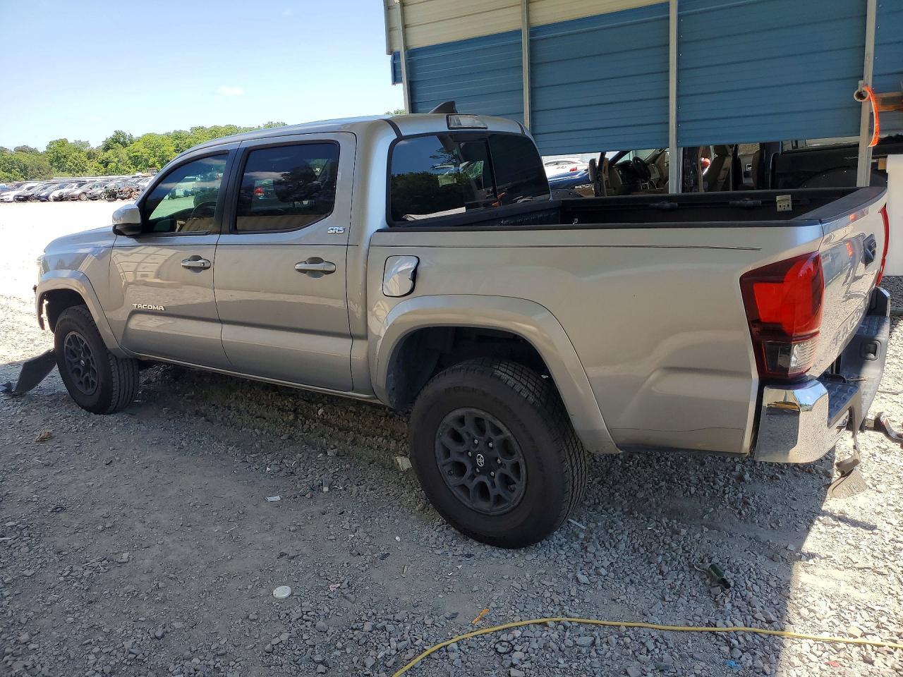 2019 Toyota Tacoma Sr5 V6 - Image 2