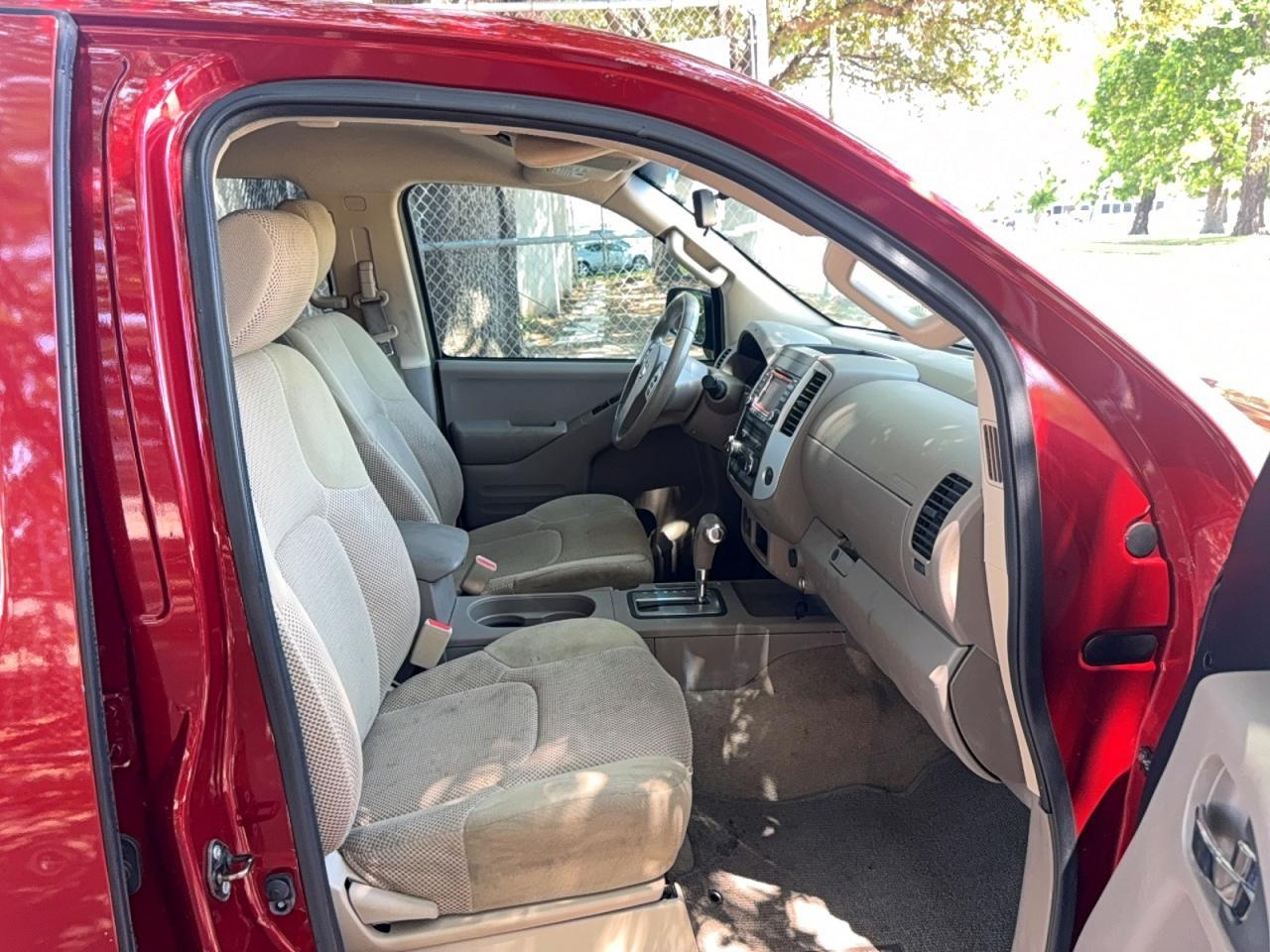 2016 Nissan Frontier Sv - Image 5