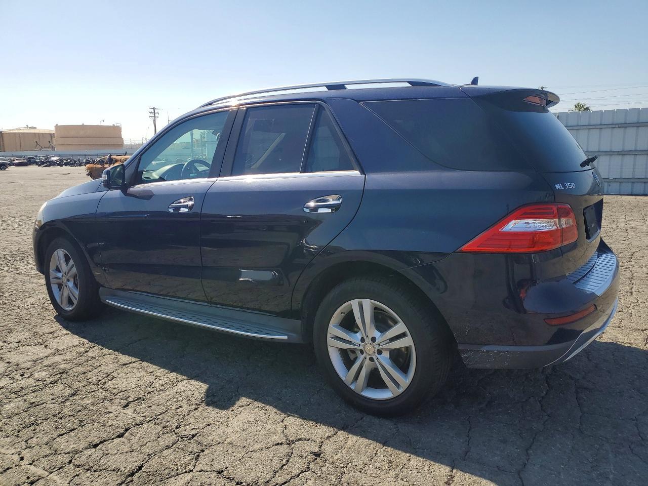 2015 Mercedes-Benz Ml 350 - Фото 2