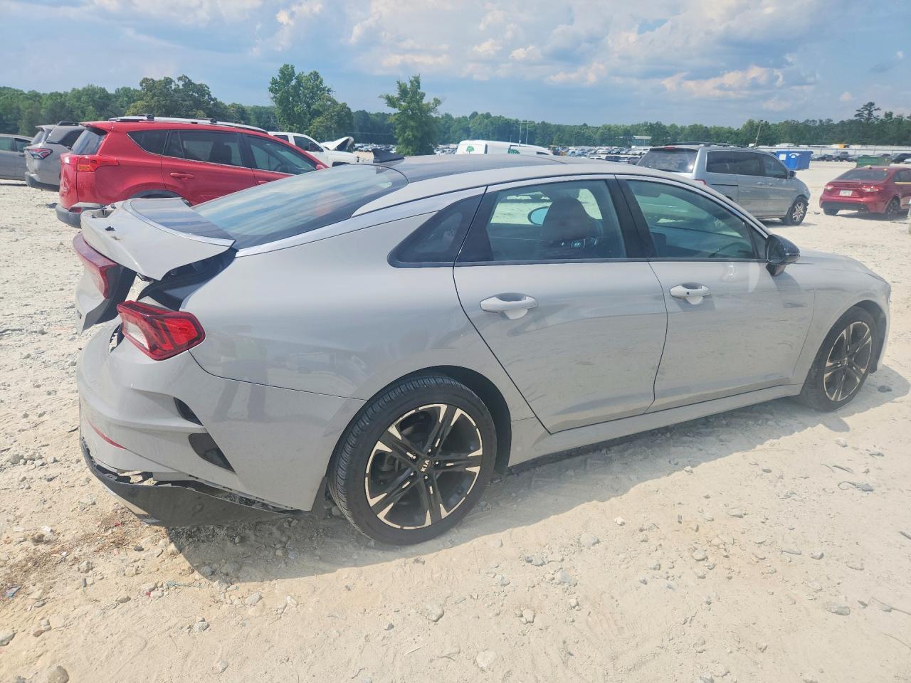 2021 Kia K5 Gt Line - Фото 3