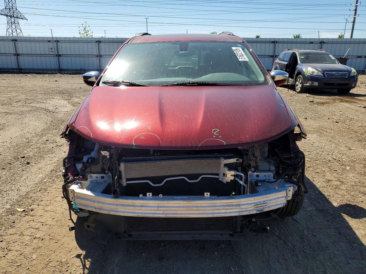 2020 Chrysler Pacifica Limited - Фото 5