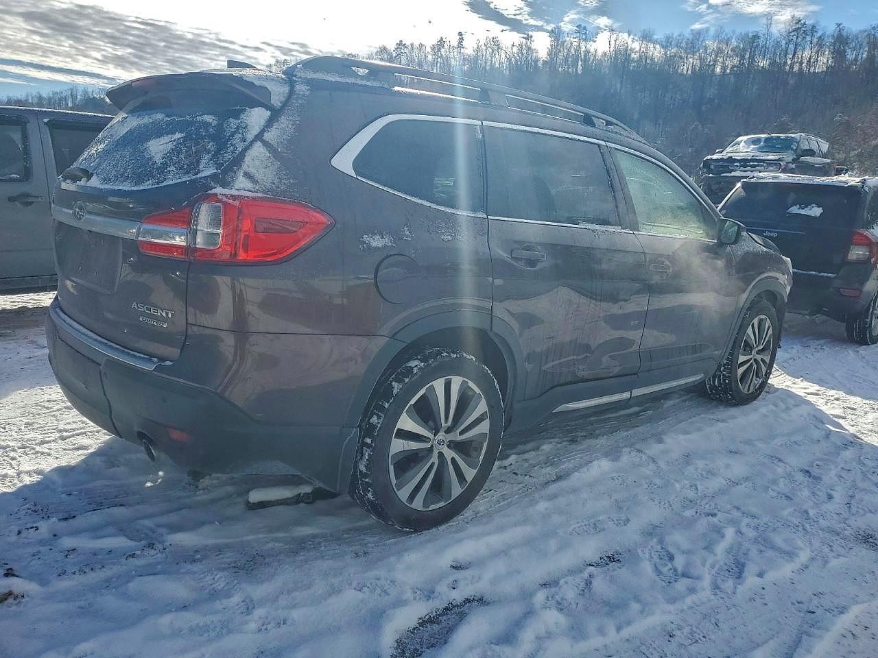 2019 Subaru Ascent Limited - Image 3