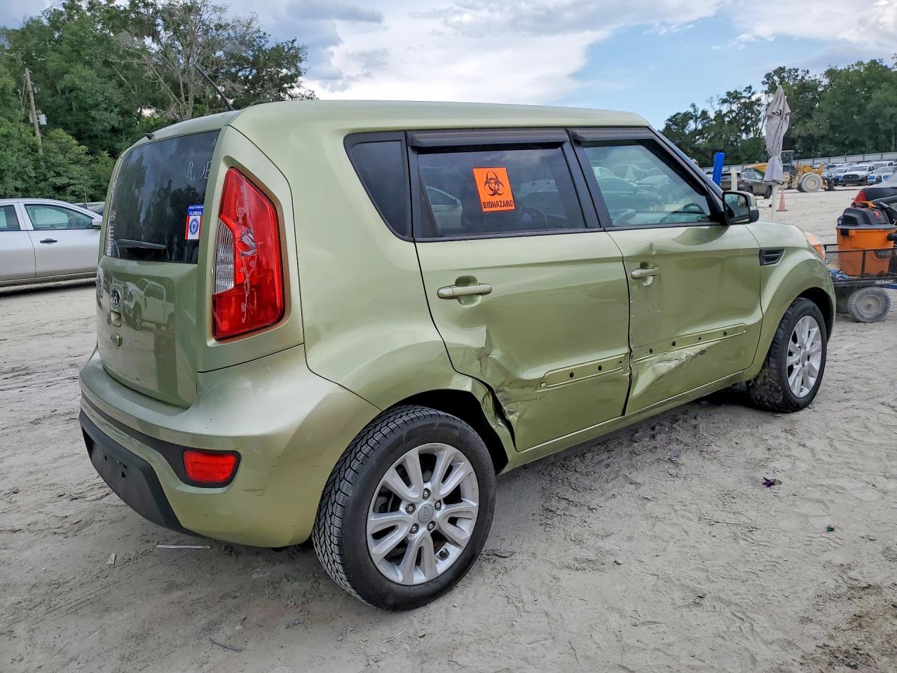 2013 Kia Soul + - Image 3