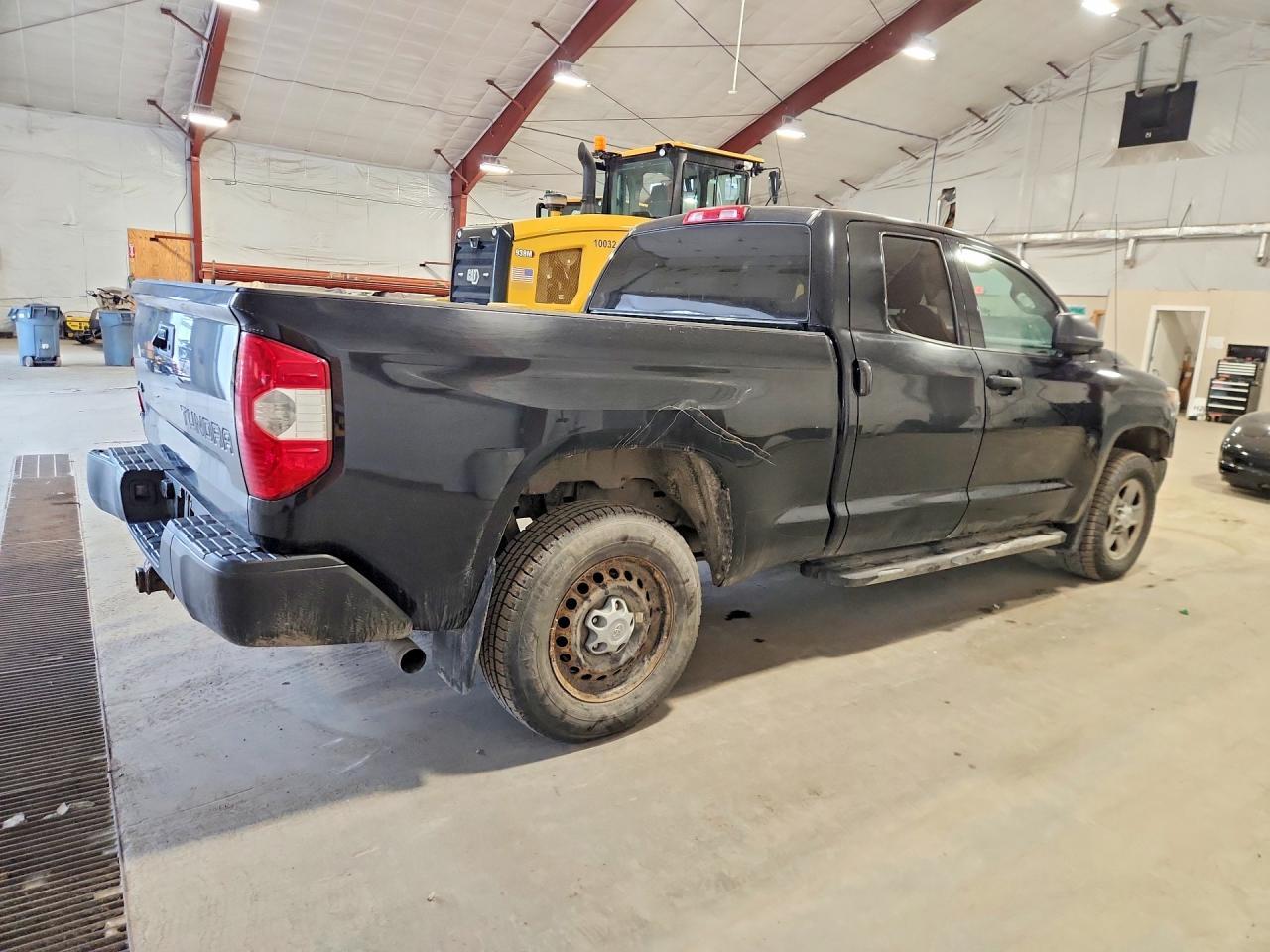 2019 Toyota Tundra Sr - Фото 3