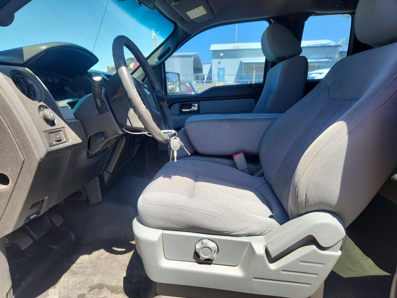 2014 Ford F150 Super Cab - Фото 7