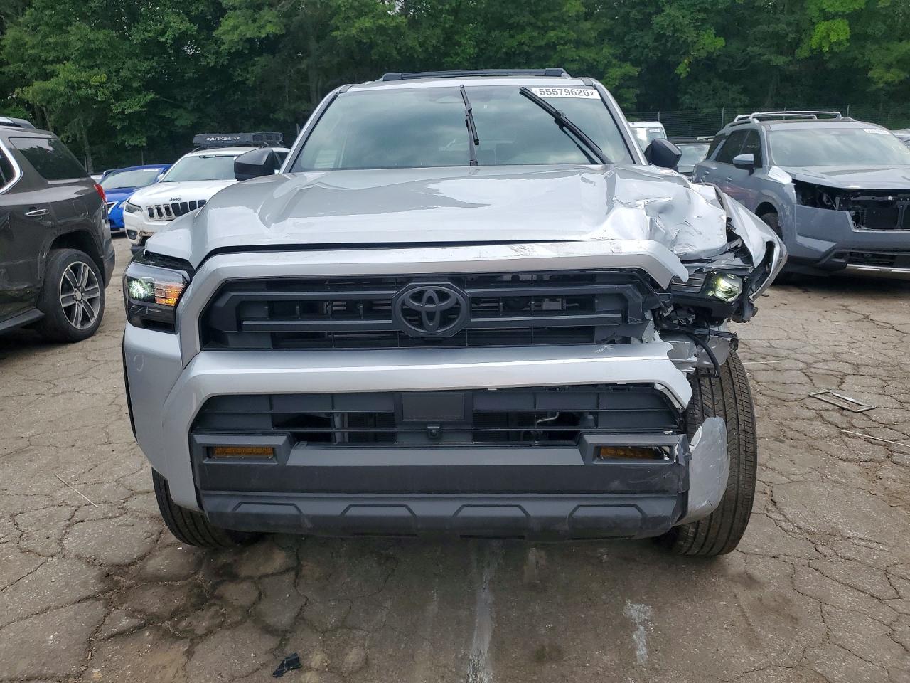 2025 Toyota 4Runner Sr5 - Image 5