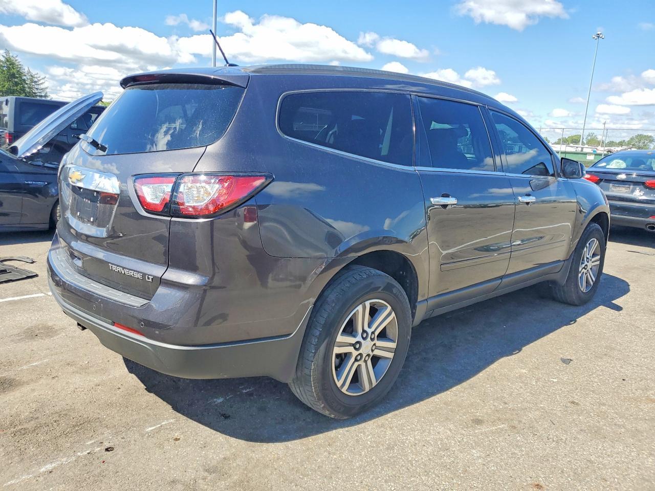 2015 Chevrolet Traverse Lt - Фото 3