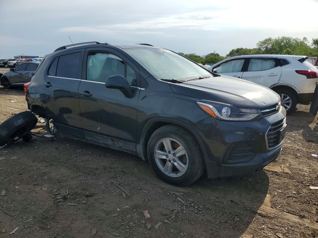 2020 Chevrolet Trax 1Lt - Image 4