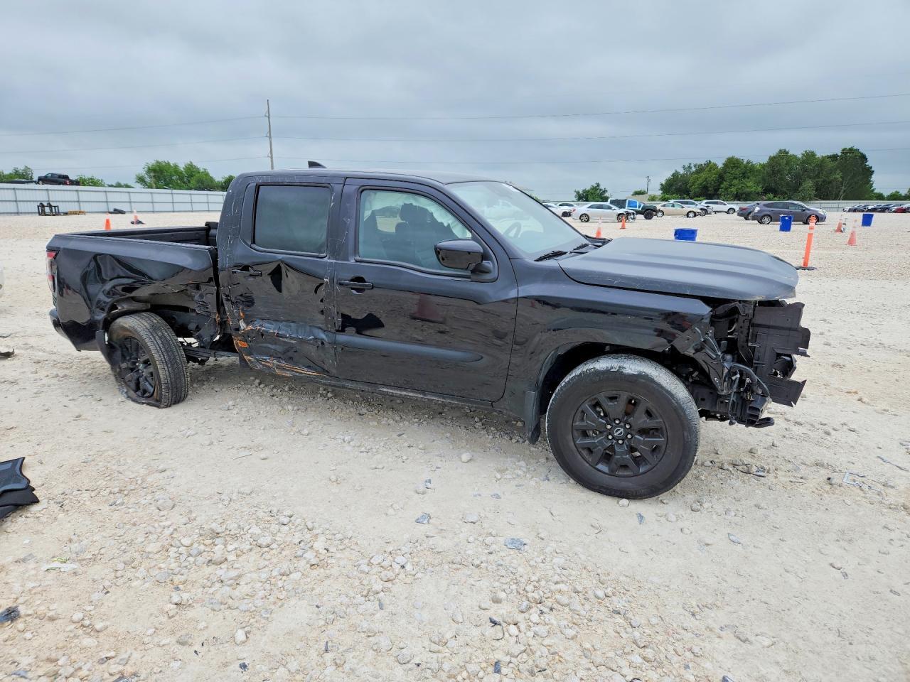2023 Nissan Frontier Sv - Image 4
