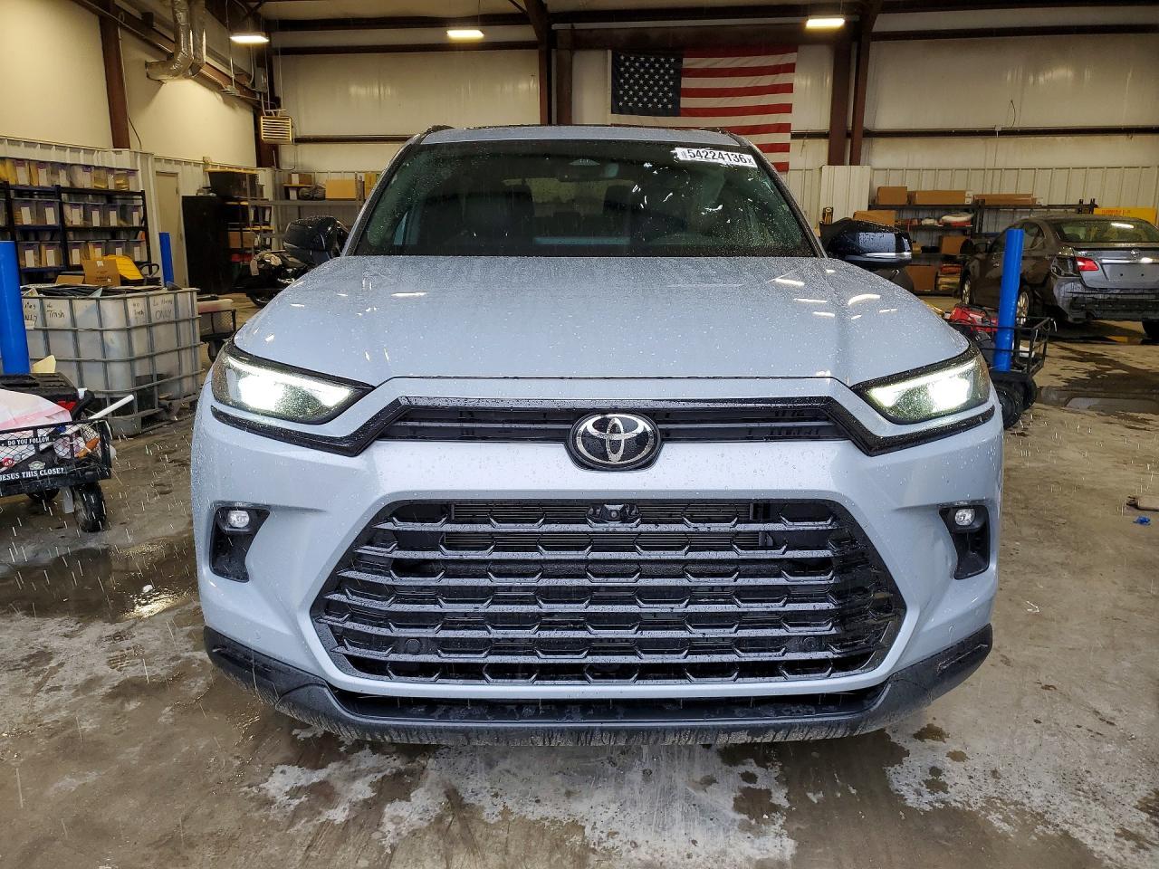 2025 Toyota Grand Highlander Hybrid Nightshade - Фото 5