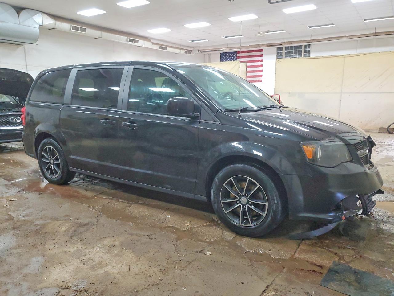 2019 Dodge Grand Caravan Gt - Фото 4