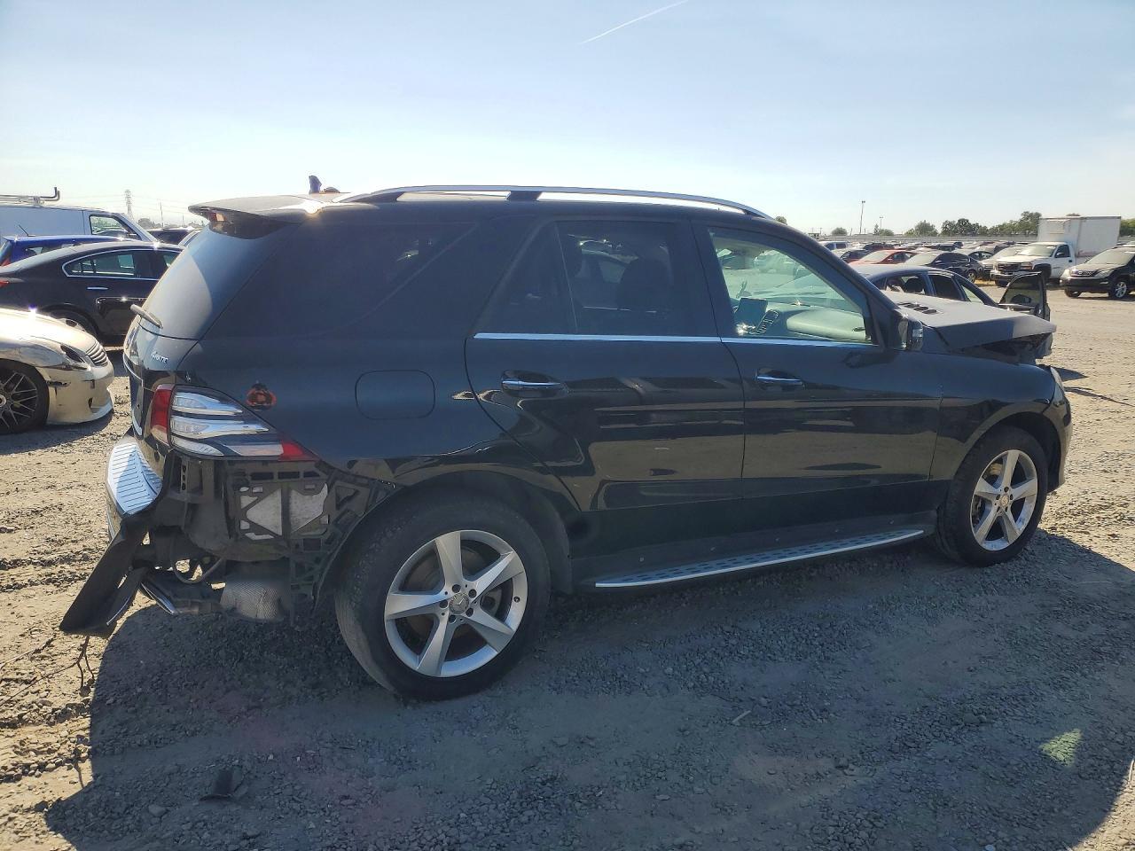2019 Mercedes-Benz Gle 400 4Matic - Image 3