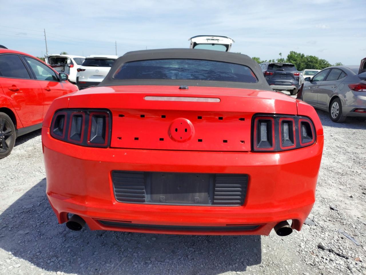 2014 Ford Mustang - Фото 6
