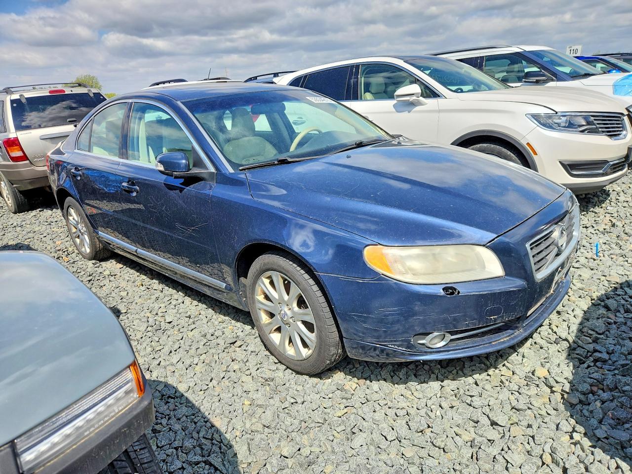2010 Volvo S80 3.2 - Image 4