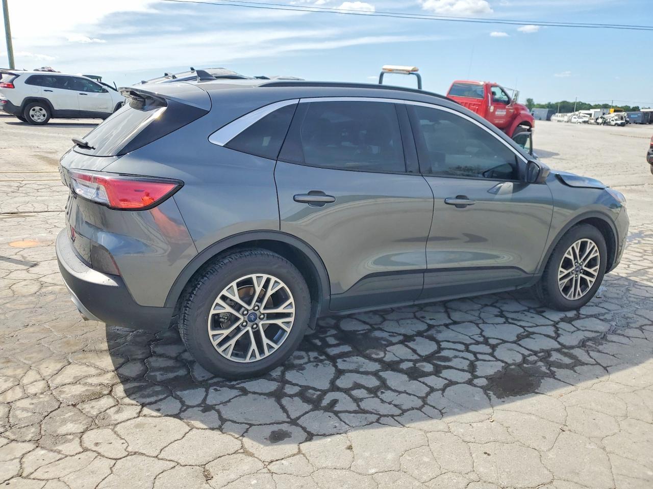 2022 Ford Escape Sel - Фото 3