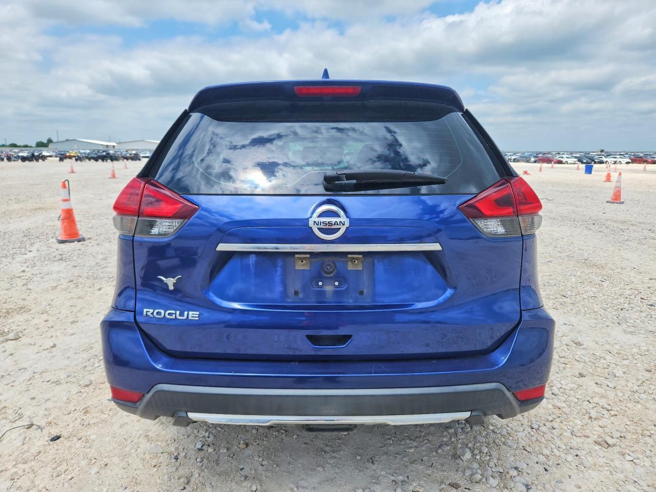 2018 Nissan Rogue S - Фото 6
