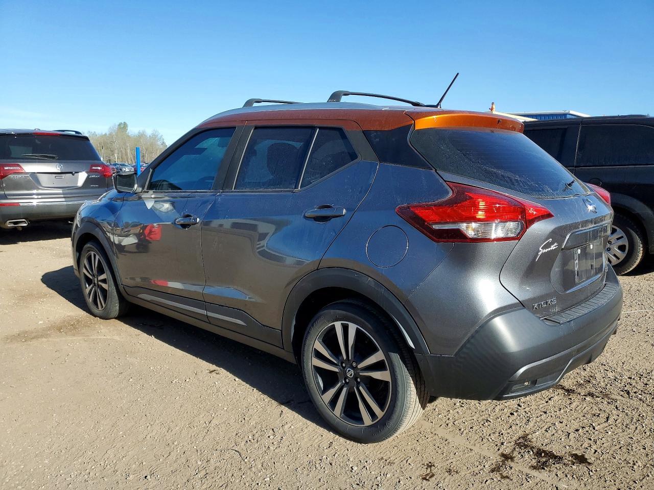 2019 Nissan Kicks S - Фото 2