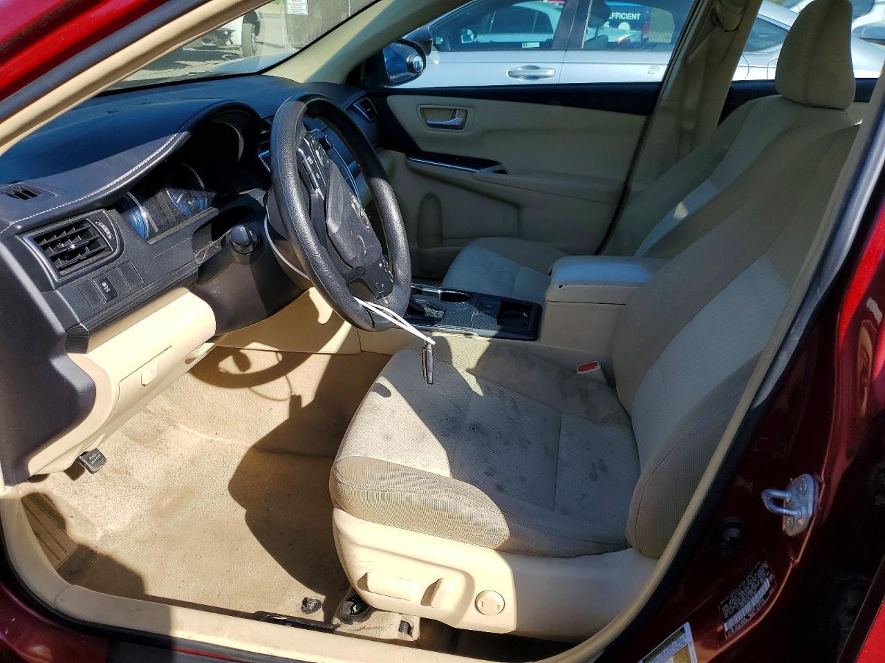 2015 Toyota Camry Hybrid Le - Фото 7