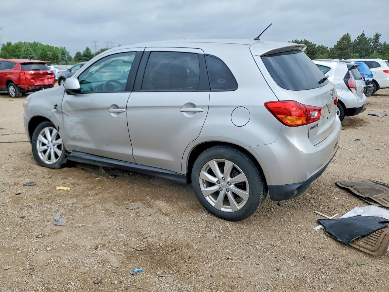 2014 Mitsubishi Outlander Sport Es - Фото 2