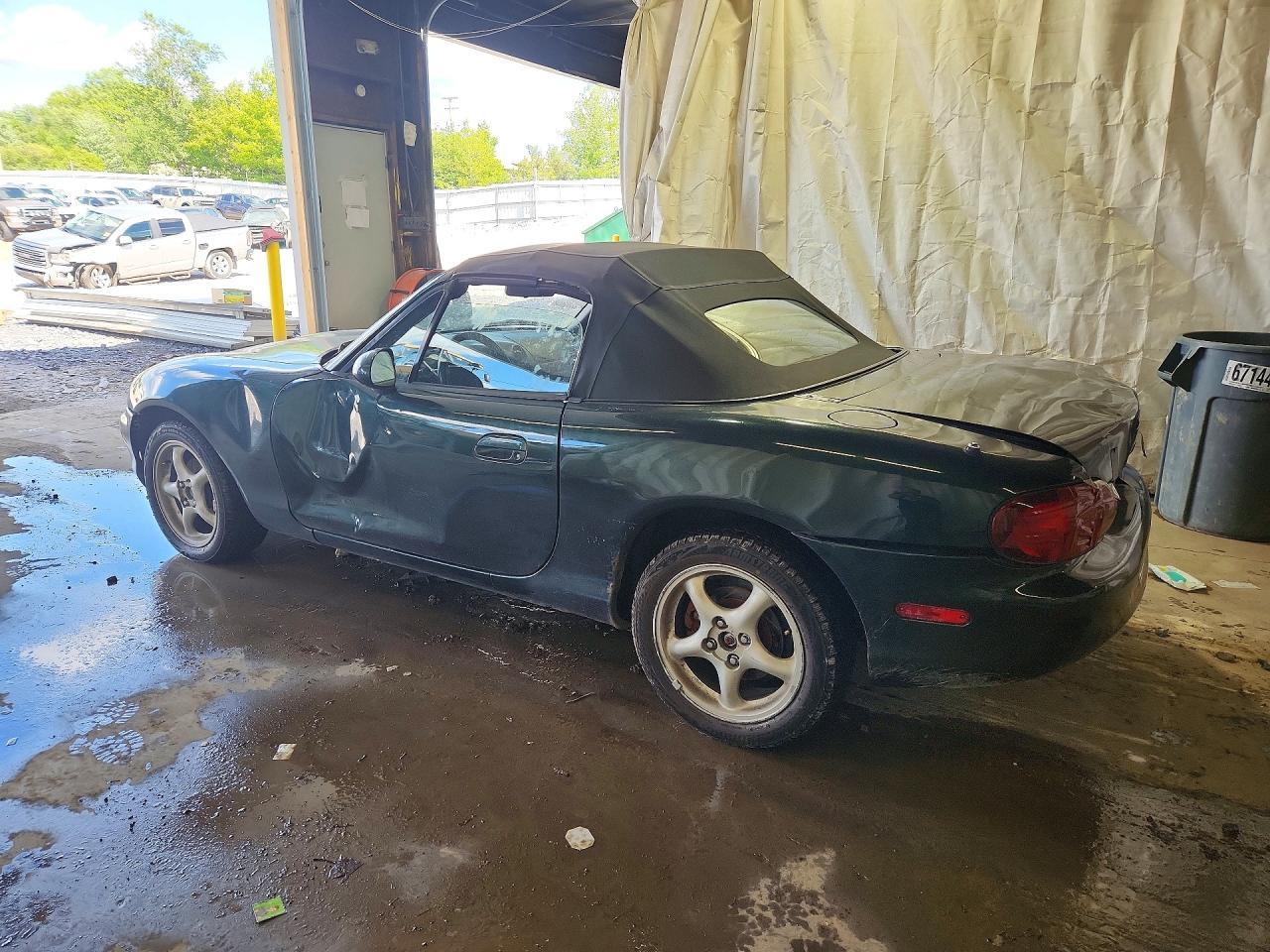 2000 Mazda Mx-5 Miata Base - Image 2